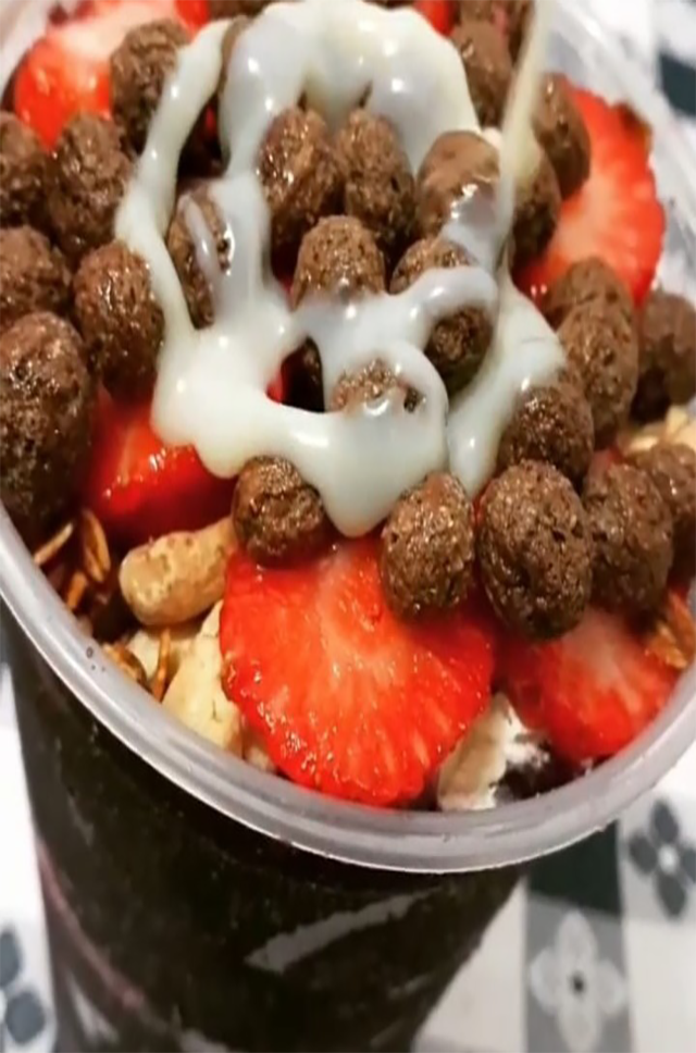 Copo de Açai Pronto