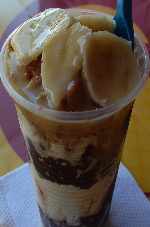 Copo de Açai Pronto